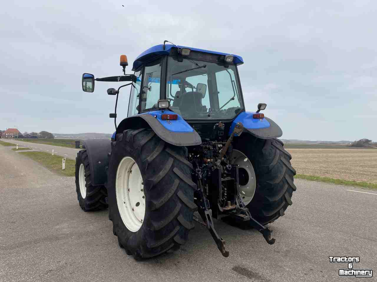 Tractors New Holland TM 155