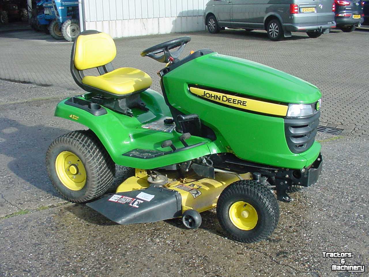 Mower self-propelled John Deere X304