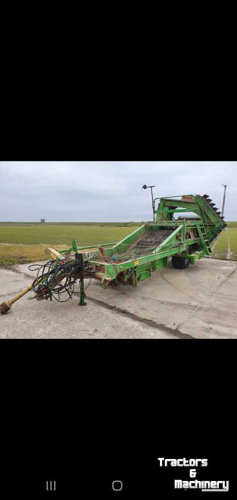 Potato harvester Wuhlmaus Uienlader Wuhlmaus