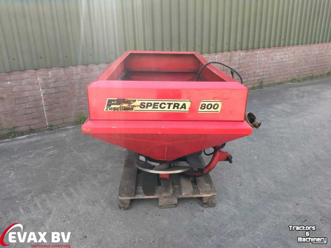 Fertilizer spreader PZ Spectra 800