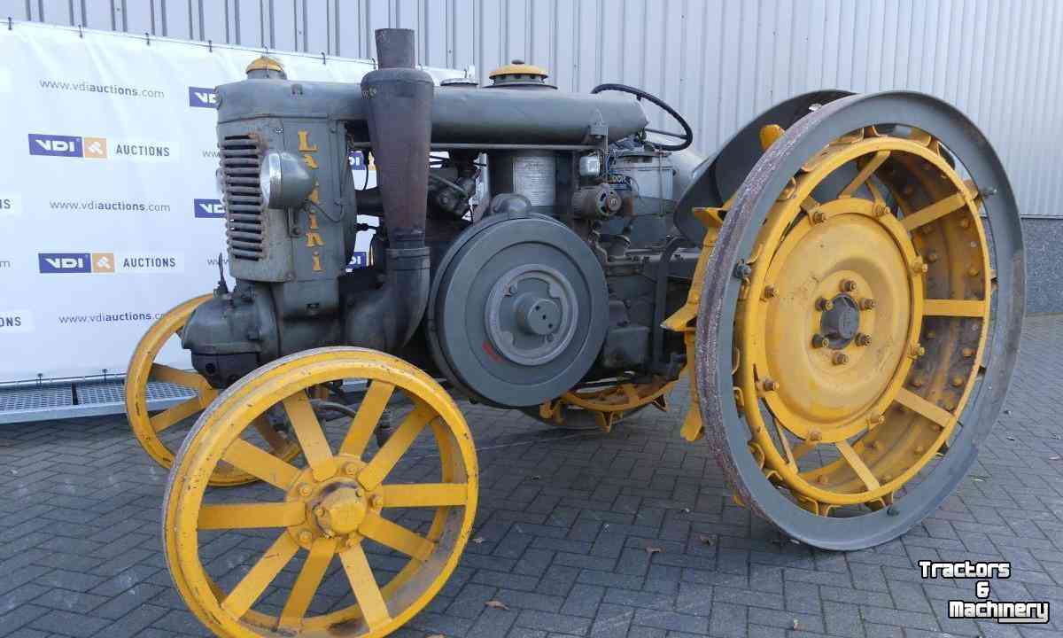 Oldtimers Landini L 35 Tractor Oldtimer