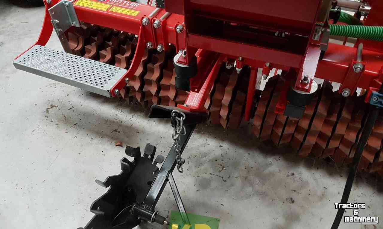 Seed drill Güttler Zaaimachine