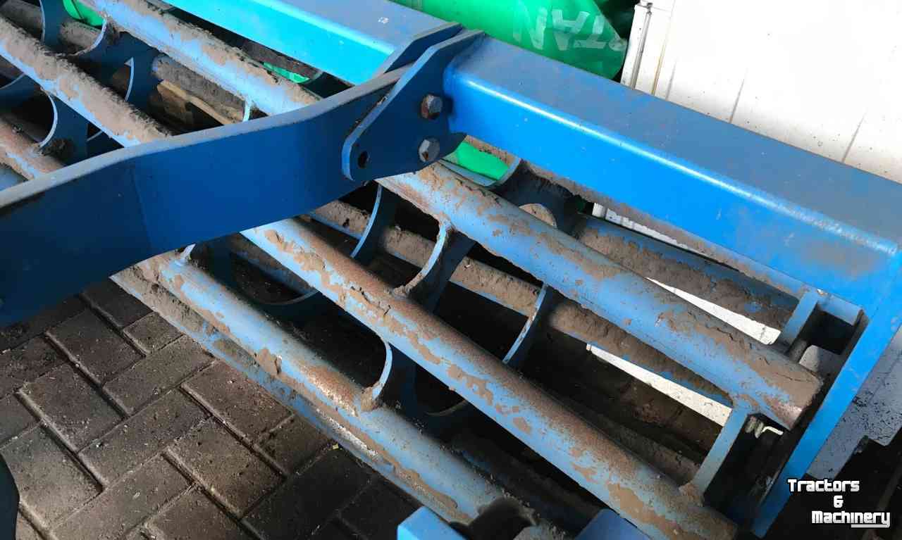 Cultivator Lemken Karat 3M