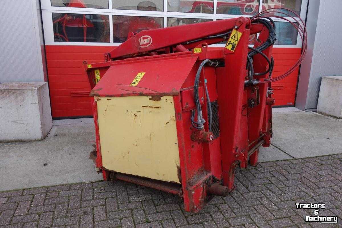 Silage grab-cutter Vicon Dosimat Uitkuilbak