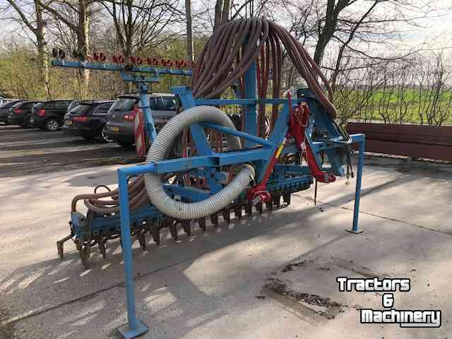 Seed drill  Mistral Zaaimachine