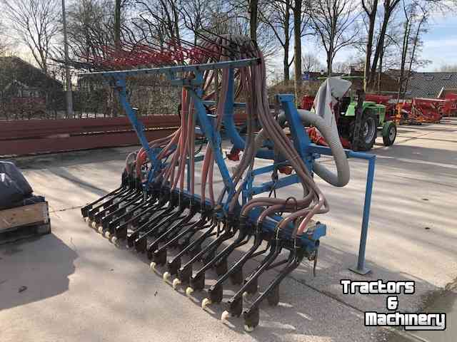 Seed drill  Mistral Zaaimachine