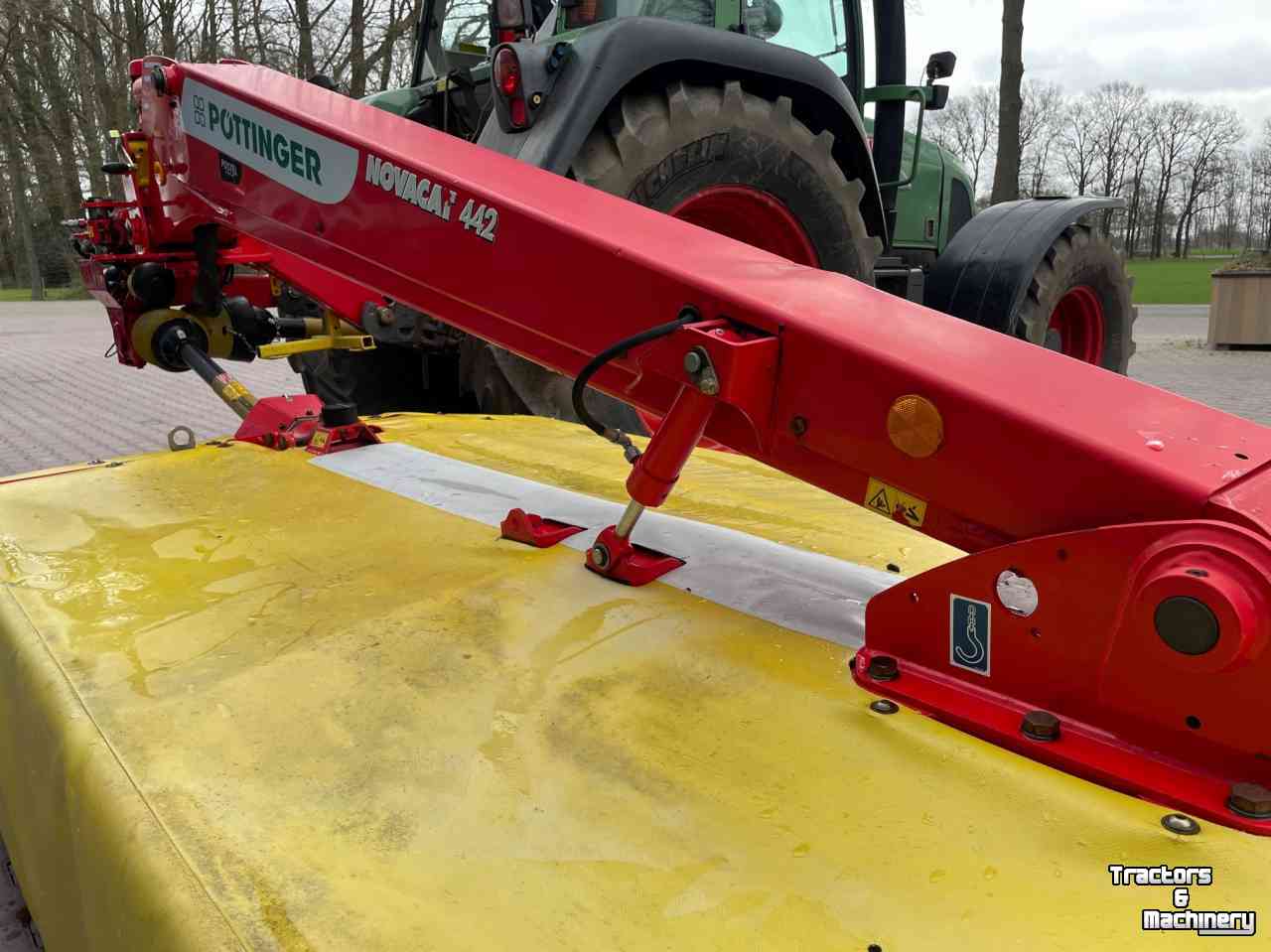 Mower Pottinger Novacat 442 achtermaaier