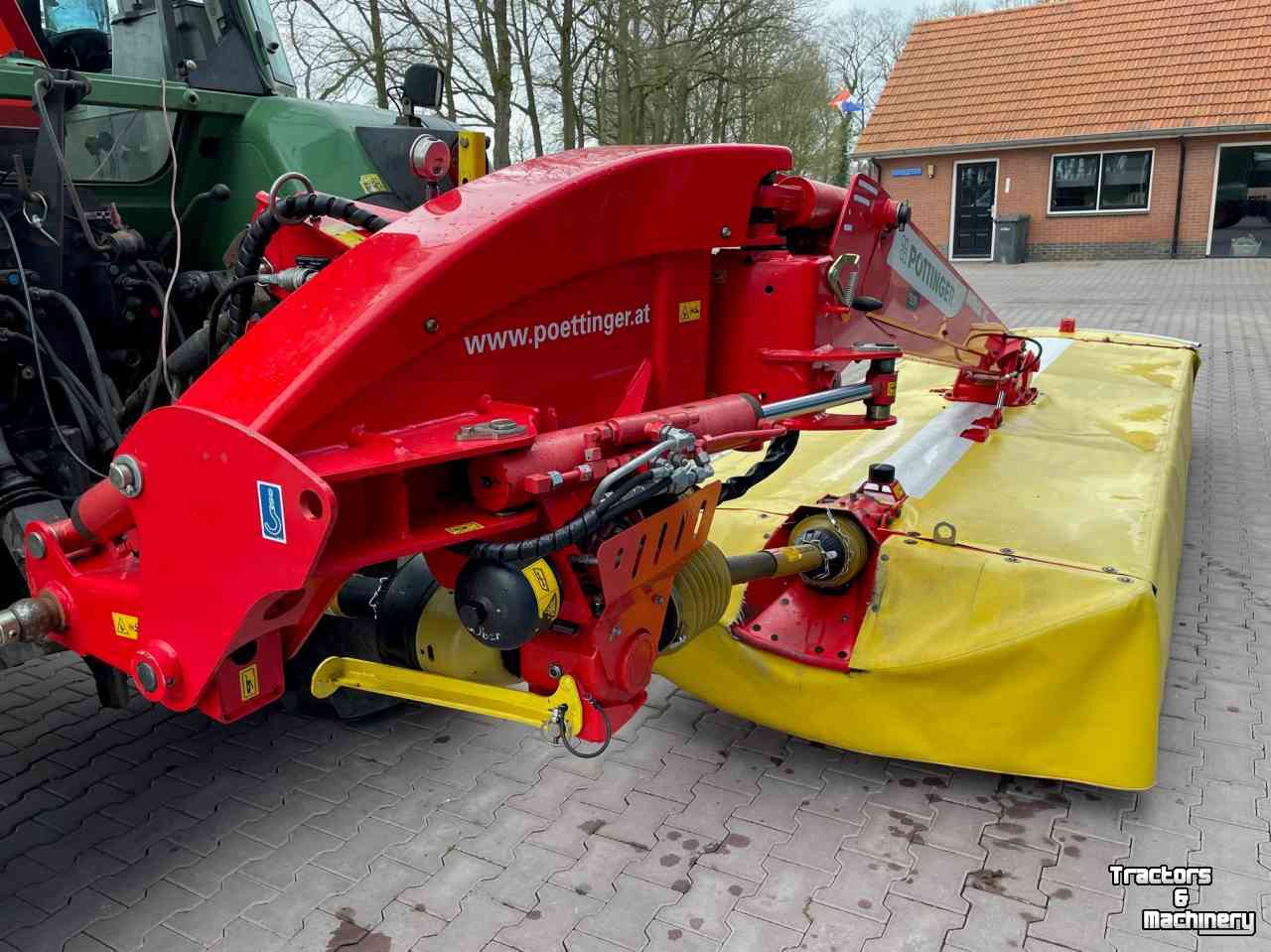 Mower Pottinger Novacat 442 achtermaaier