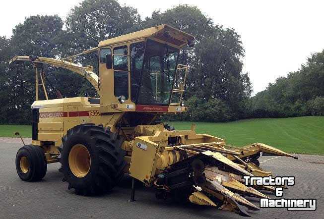 Forage-harvester New Holland 1900