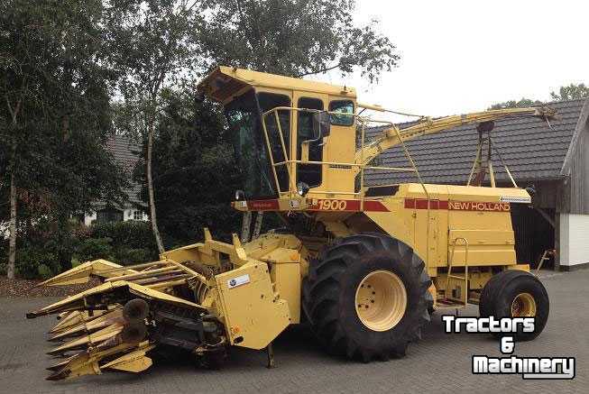 Forage-harvester New Holland 1900