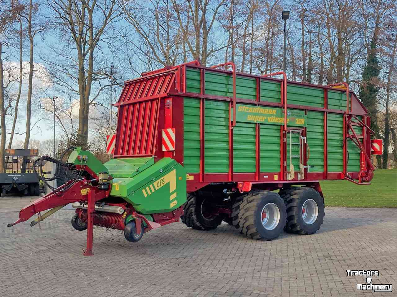 Self-loading wagon Strautmann Super Vitesse CFS 3501