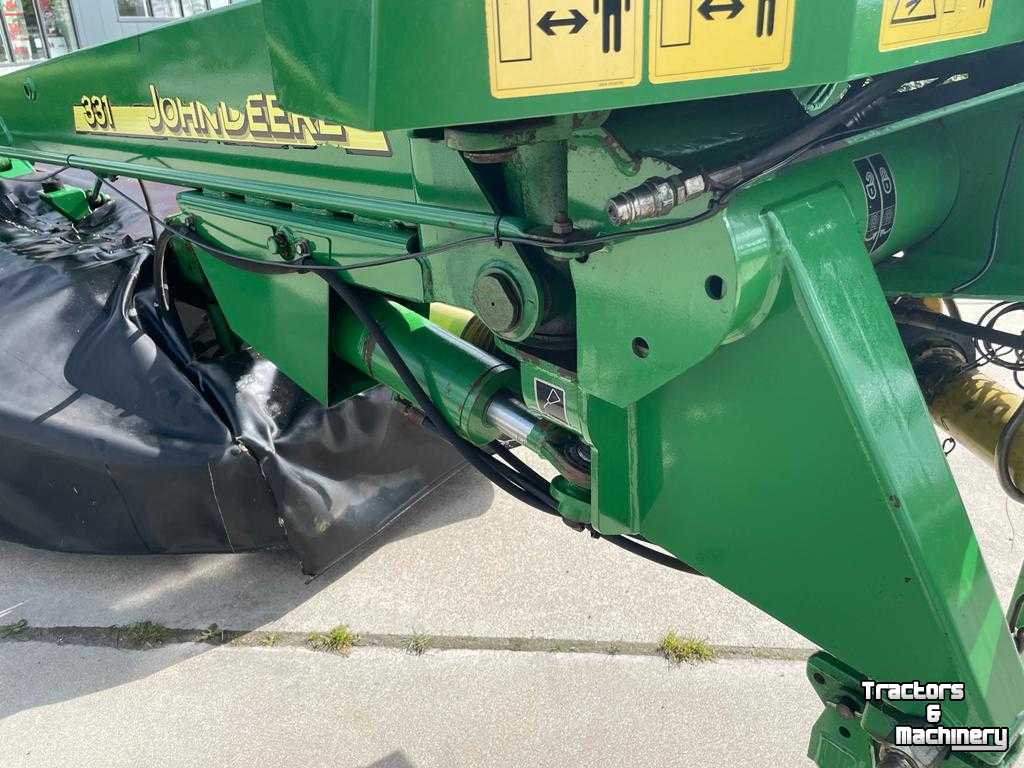 Mower John Deere John Deere 331