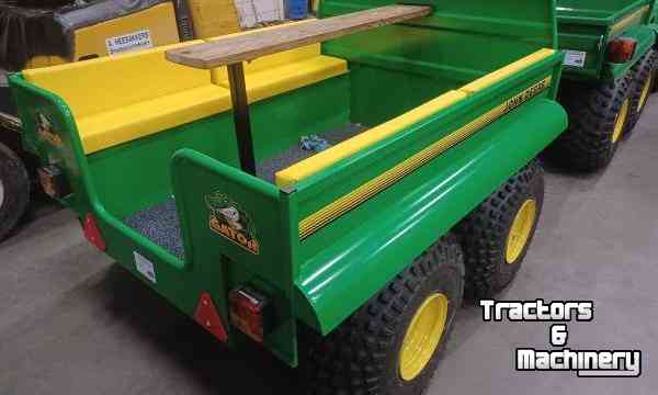 UTV / Gator John Deere 6x4 Gator