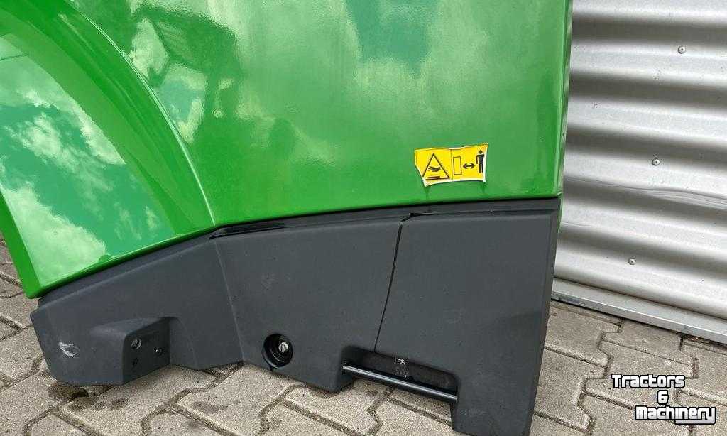 Used parts for forage harvesters John Deere Motorkap Linkerzijde 8400 Hakselaar