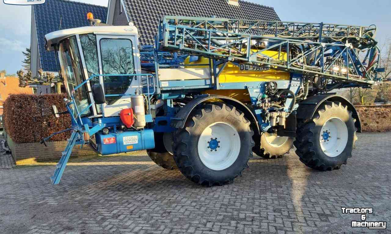 Fieldsprayer self-propelled Delvano EuroTrac 3800