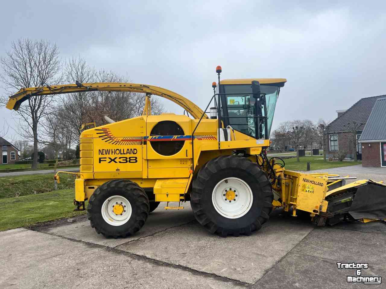 Forage-harvester New Holland Fx 38 Hakselaar