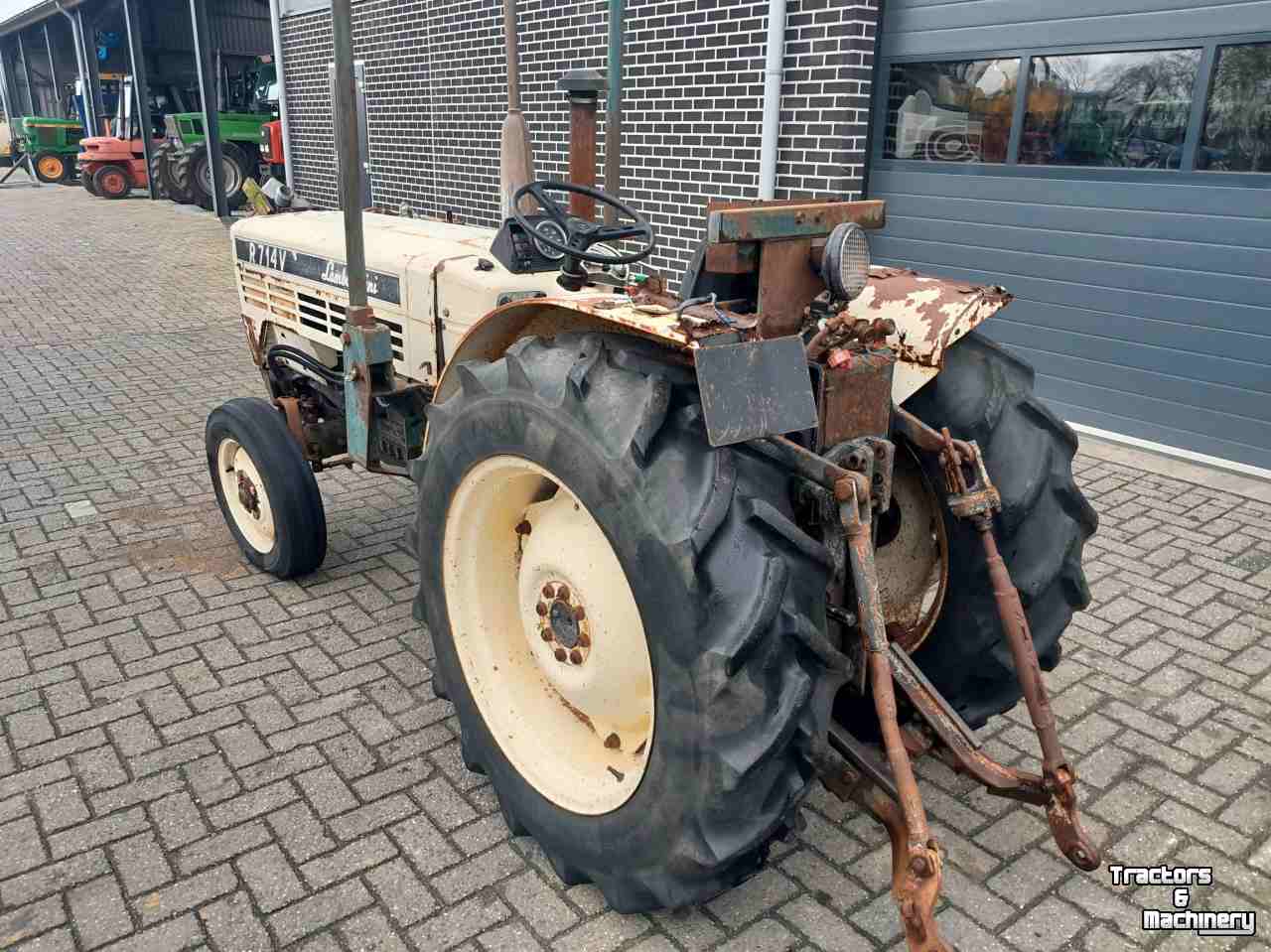 Tractors Lamborghini R 714V  Smalspoor