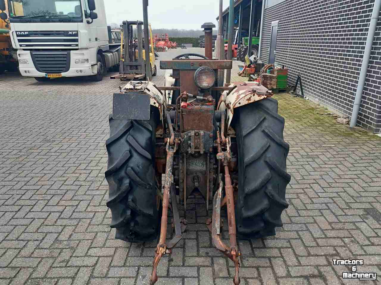 Tractors Lamborghini R 714V  Smalspoor