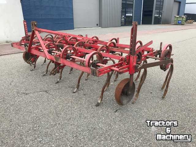 Cultivator  Triltand cultivator