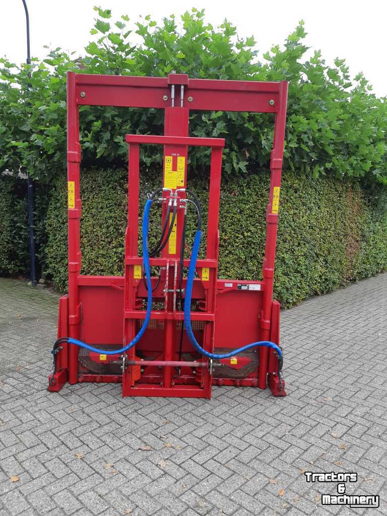 Silage block-cutter BVL Megastar 195