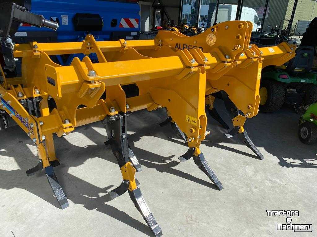 Deep subsoiler Alpego Craker KE7-300