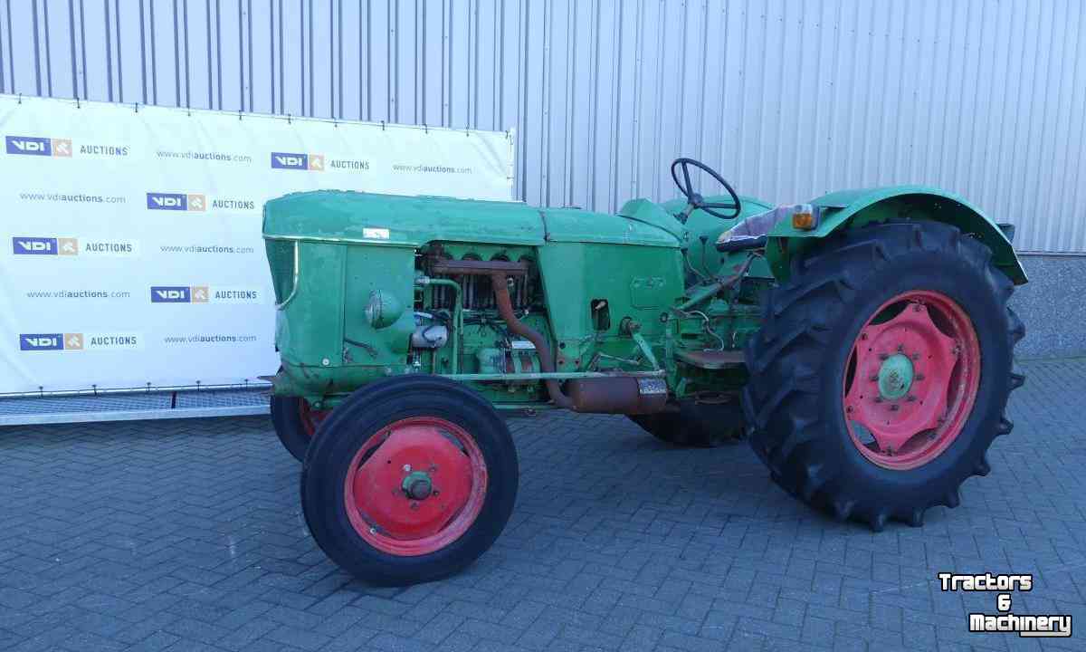 Oldtimers Deutz D55 Tractor Oldtimer