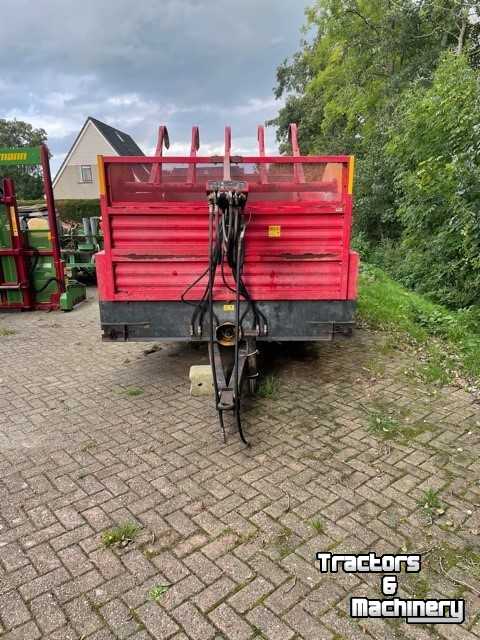 Silage-block distribution wagon Schuitemaker amigo 30S