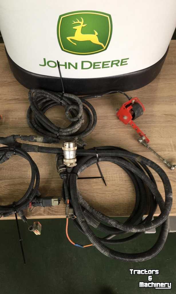 GPS steering systems and attachments John Deere I- steer werktuigbesturing Controller