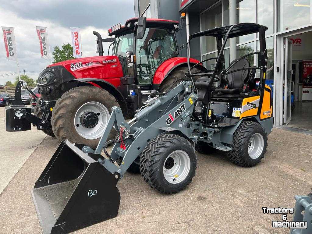 Wheelloader Giant G2200 Xtra HD