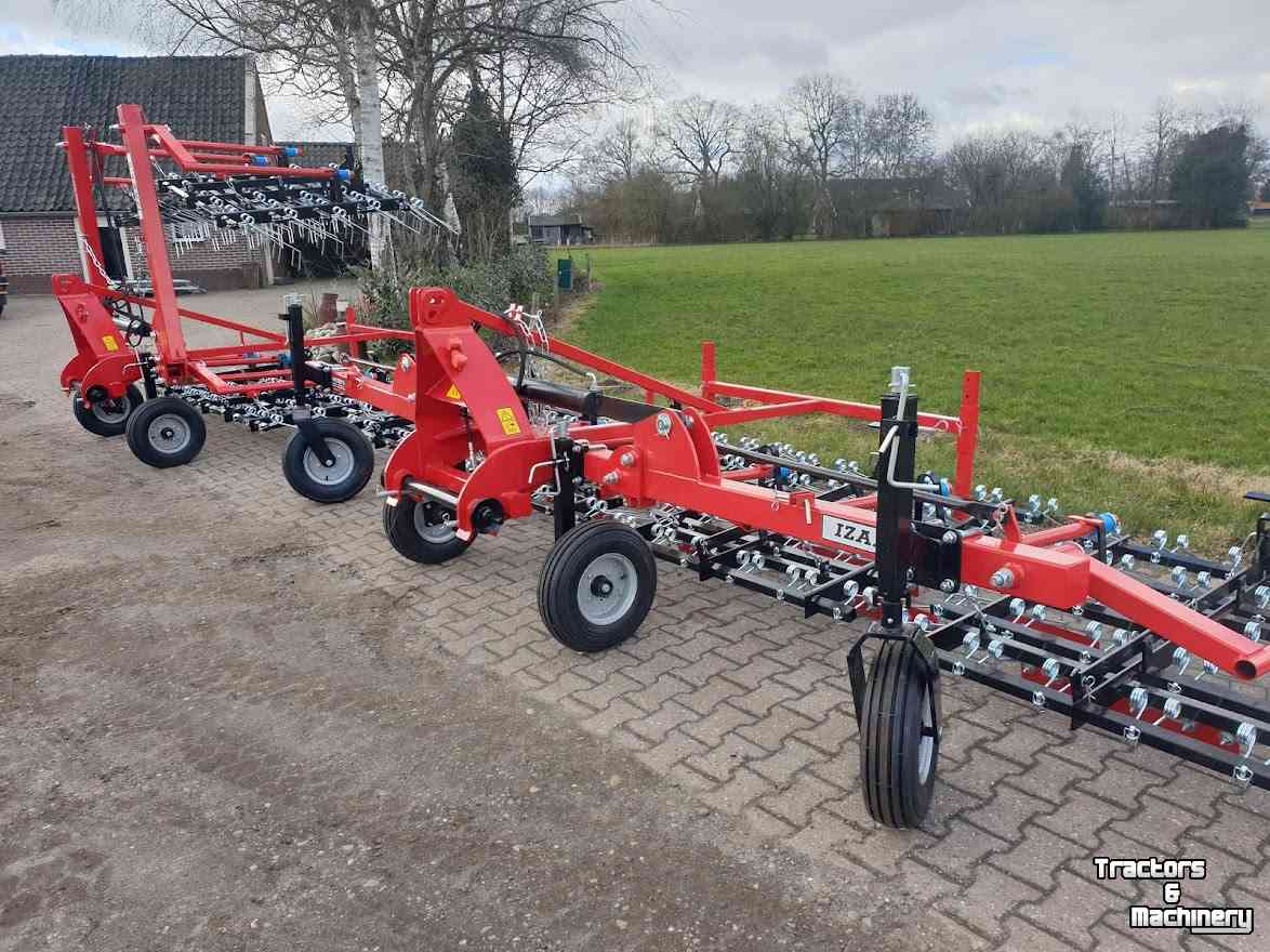 Weeder Agro Factory wiedeg  IZAK