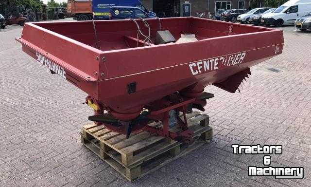 Fertilizer spreader Lely Centerliner Superlarge Kunstmeststrooier