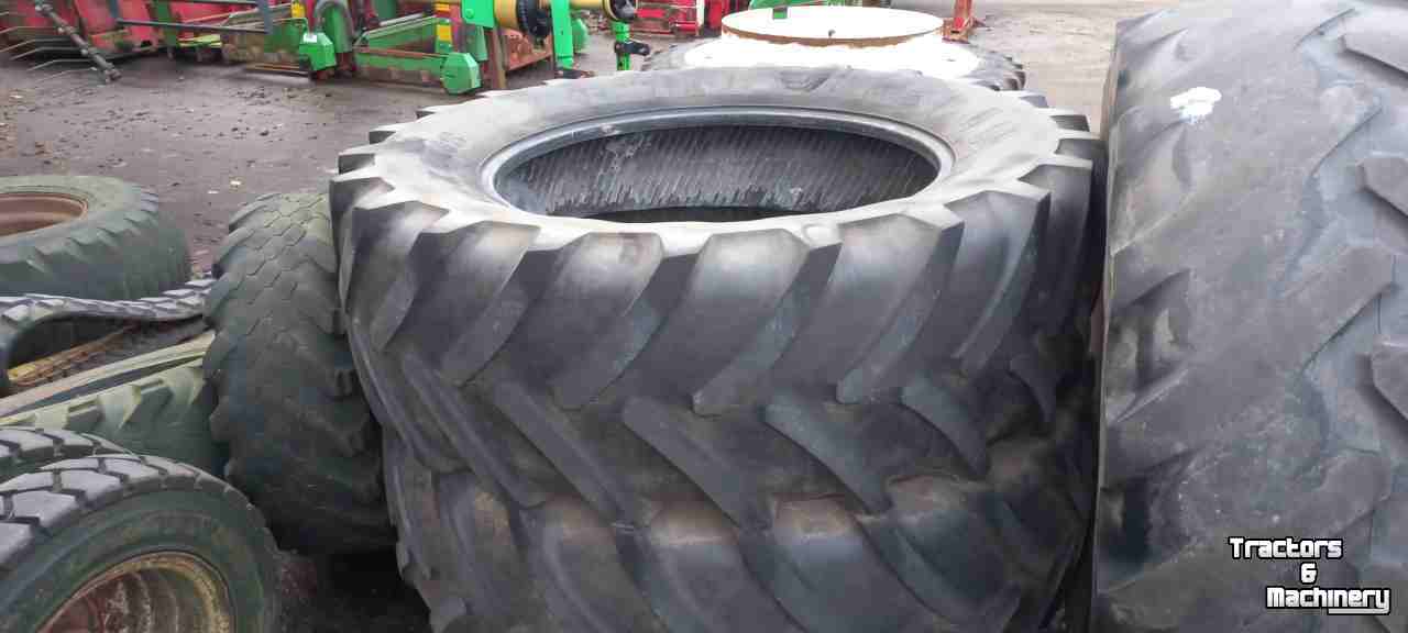 Wheels, Tyres, Rims & Dual spacers Michelin 540/65R38