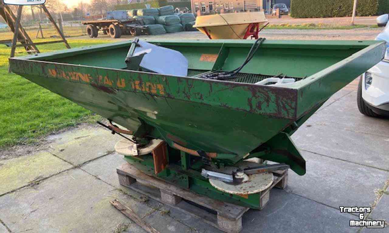 Fertilizer spreader Amazone ZA-U1001 Kunstmeststrooier