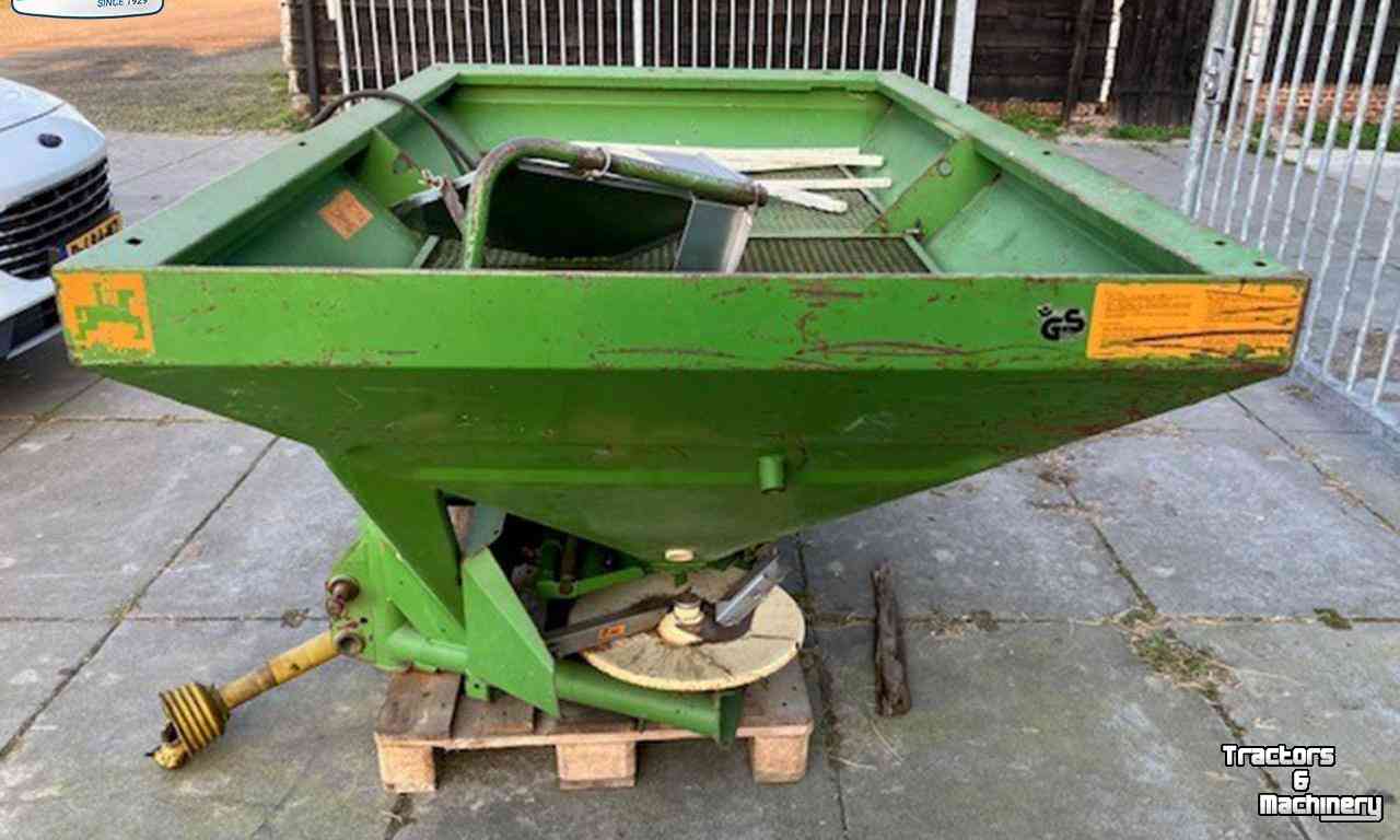 Fertilizer spreader Amazone ZA-U1001 Kunstmeststrooier