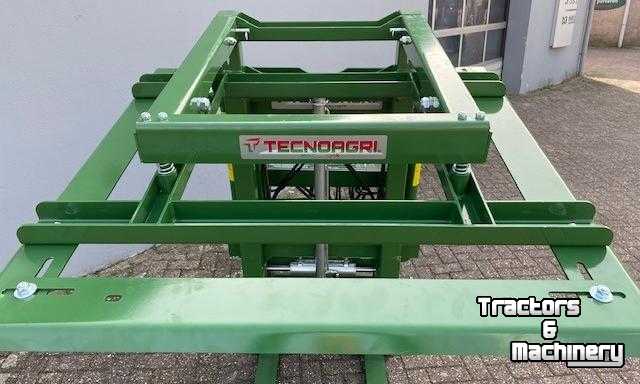 Fork lift & Fork lift truck Tecnoagri Super 1520 VT Hefmast