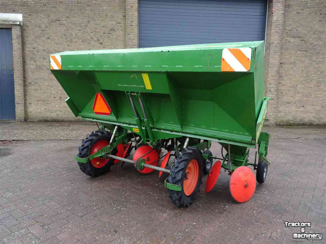 Seed drill Hassia KLS 4 Pootmachine