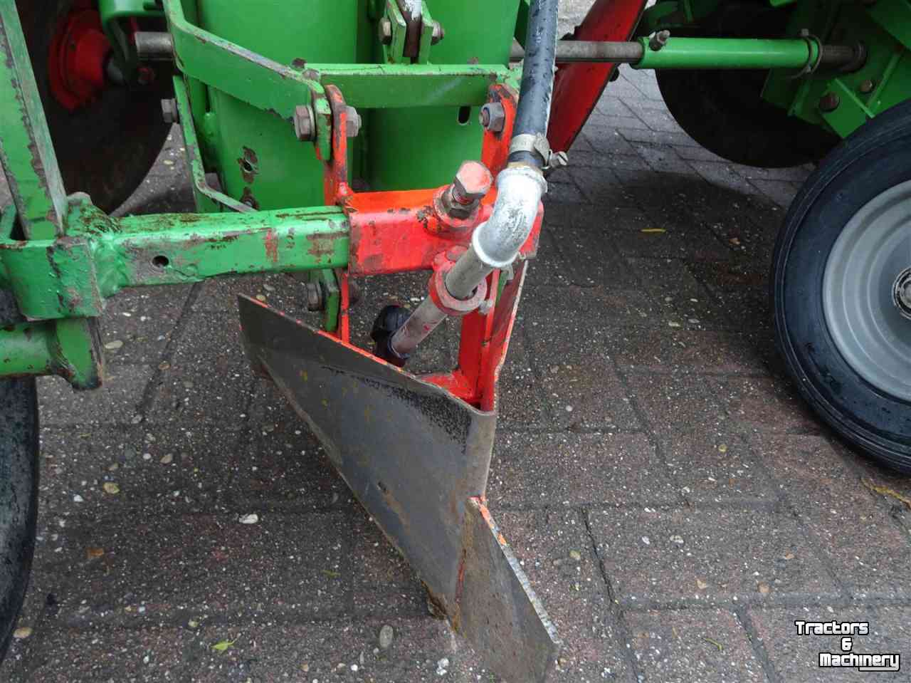 Seed drill Hassia KLS 4 Pootmachine