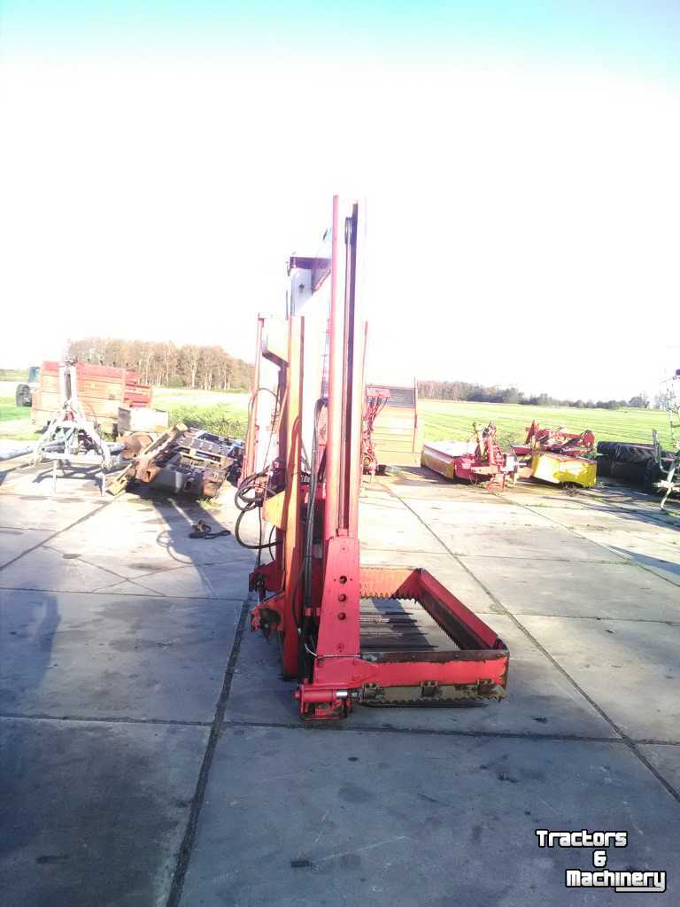 Silage block-cutter Trioliet TU 170 met hefmast