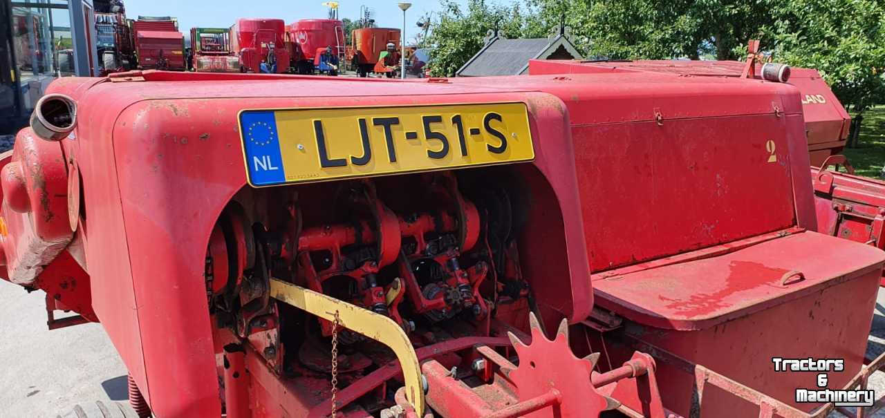 Balers New Holland Hayliner 278