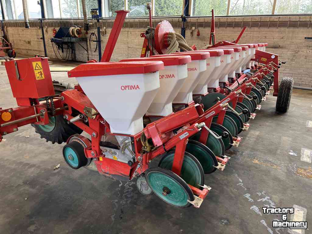 Seed drill Kverneland Accord Optima 12 rij zaaimachine