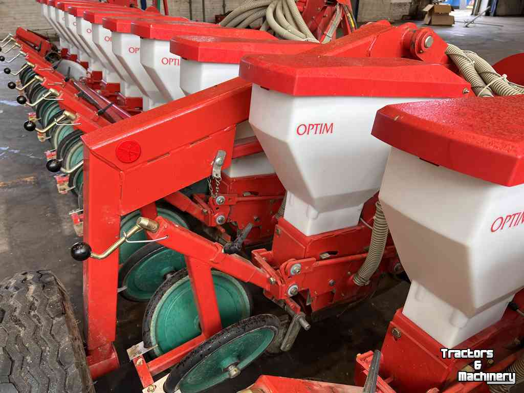 Seed drill Kverneland Accord Optima 12 rij zaaimachine