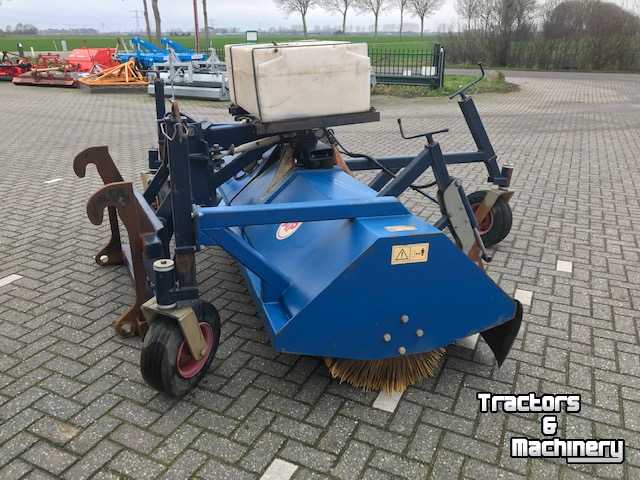 Sweeper AP Veegmachine VHZ 3000 Volvo hydraulisch