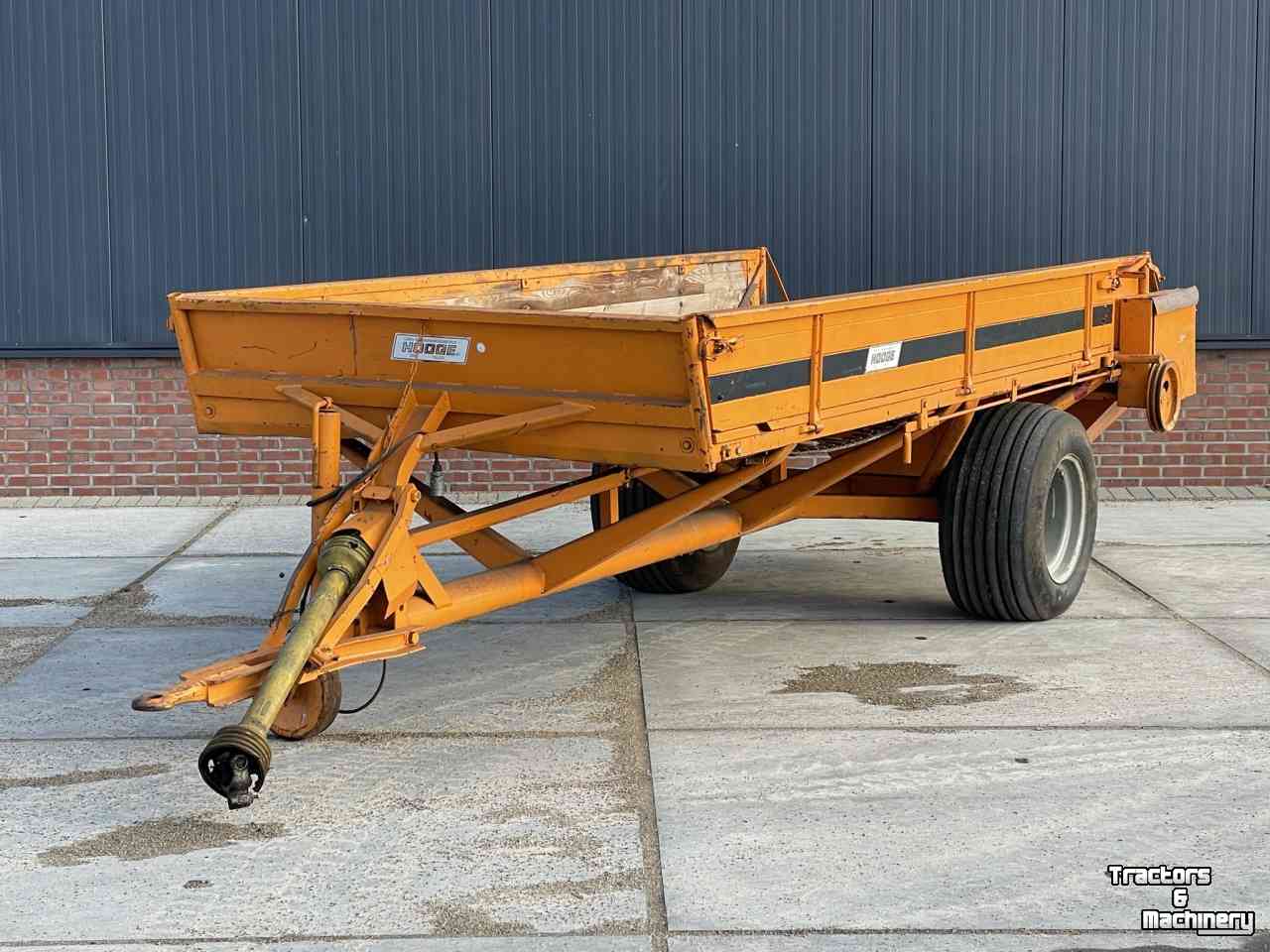 Dumptrailer JF AV 4000 Strooier