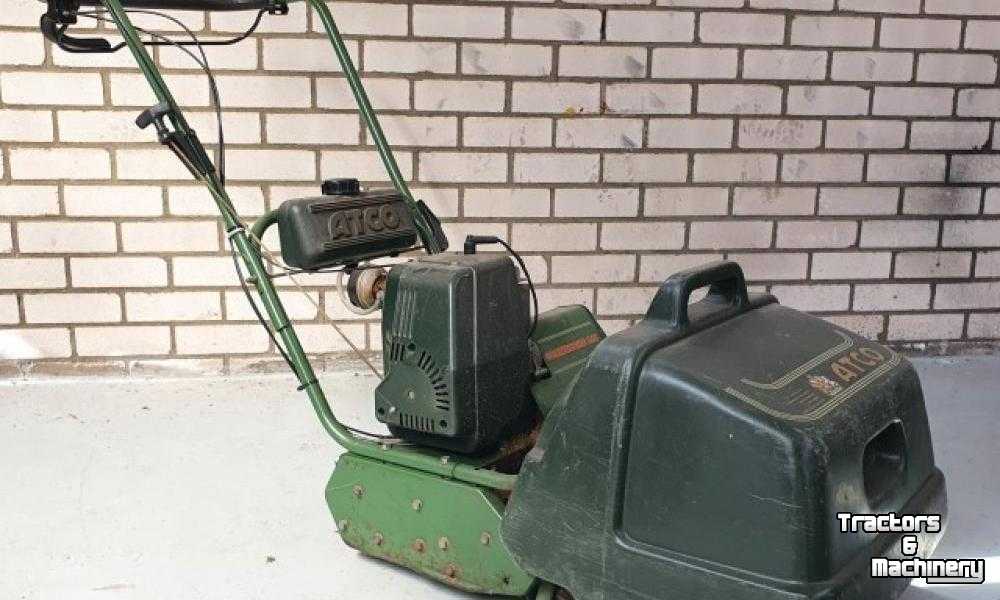 Push-type Lawn mower Atco Commodore B14 Kooimaaier