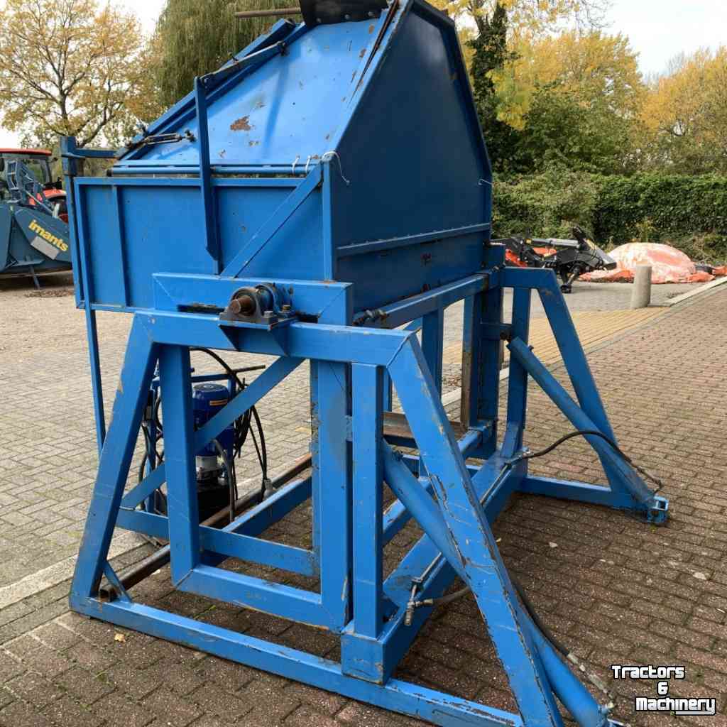 Bulk box tipper Van Rooijen Kistenkantelaar