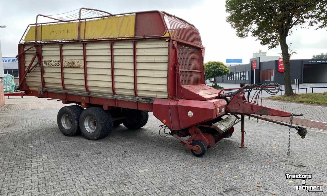 Self-loading wagon Strautmann Vitesse 260 Opraapwagen