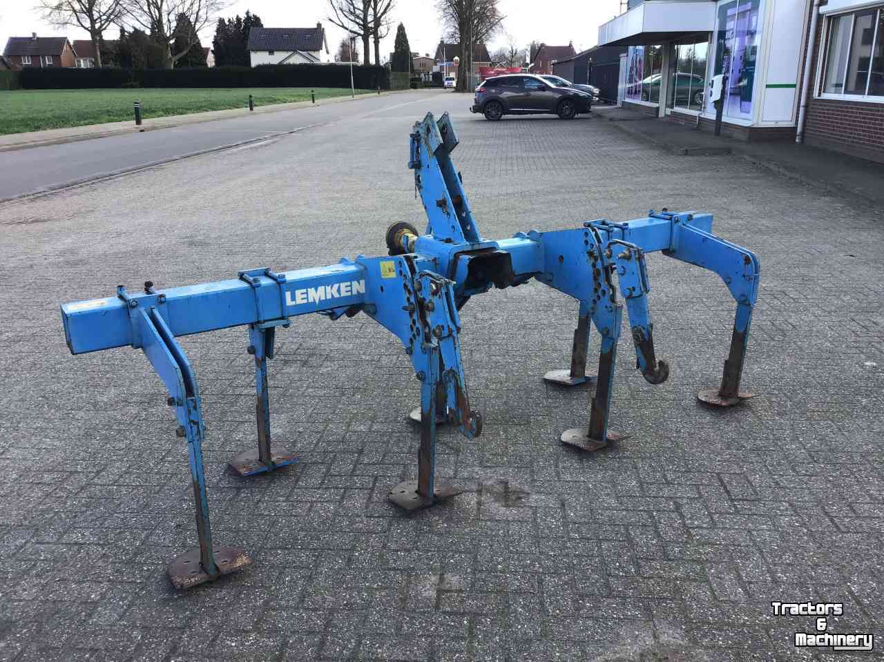 Cultivator Lemken Topas 140-9