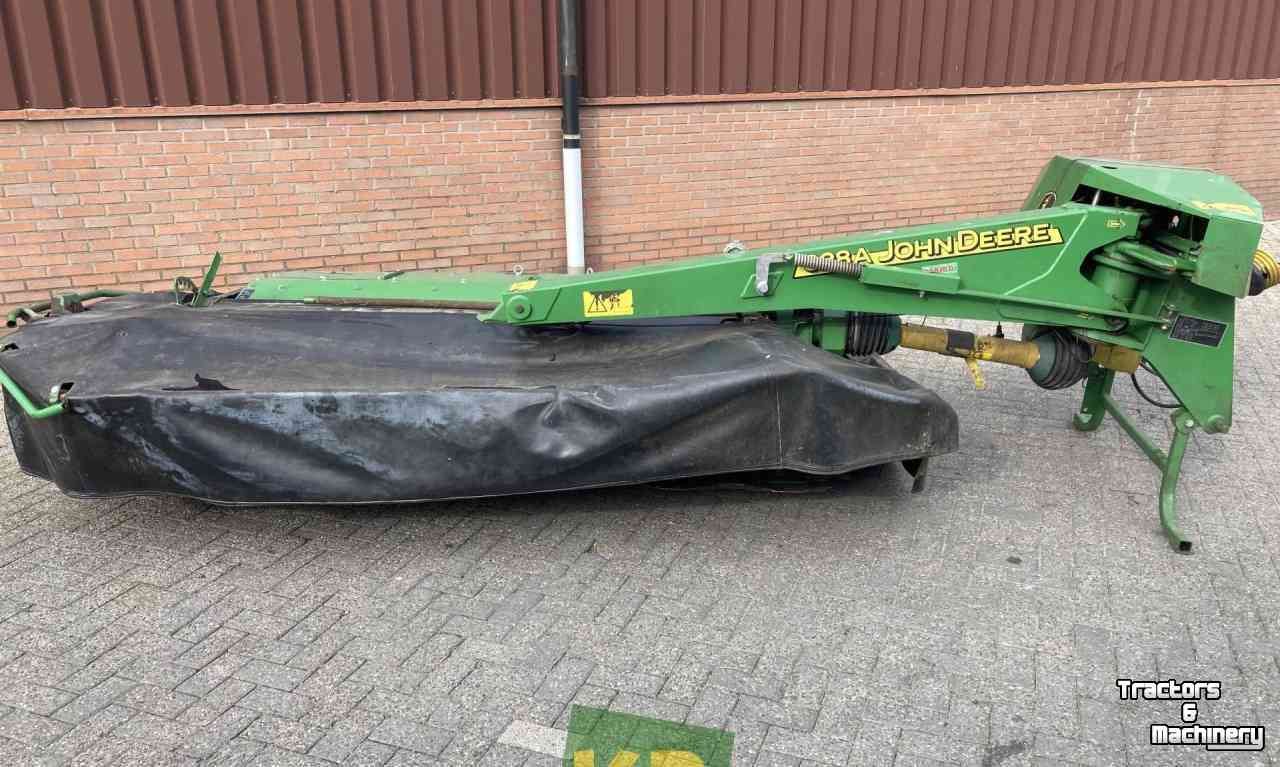 Mower John Deere 328 A Maaier