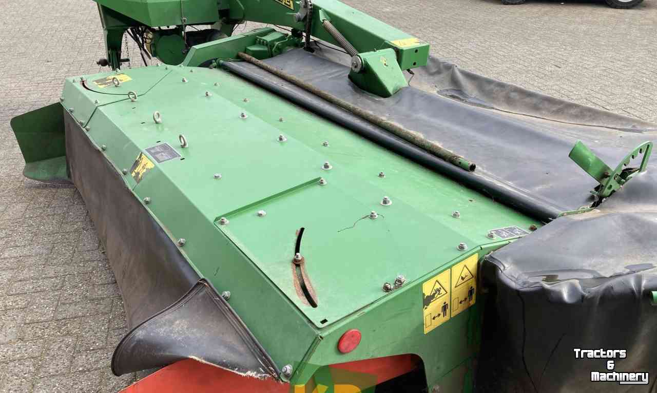 Mower John Deere 328 A Maaier