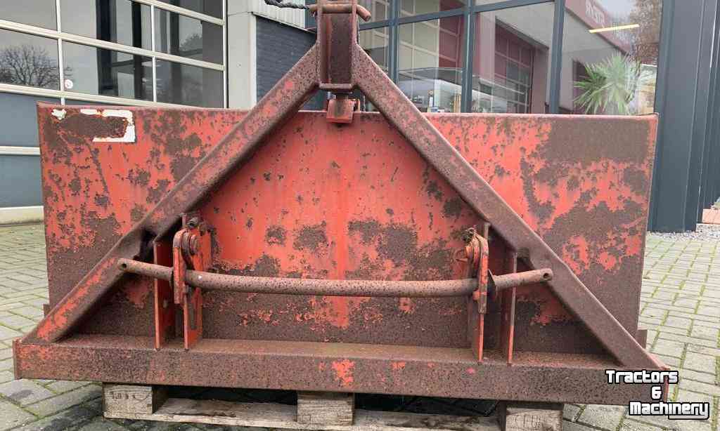 Tractor tipping boxes  Trekkerbak / Transportbak